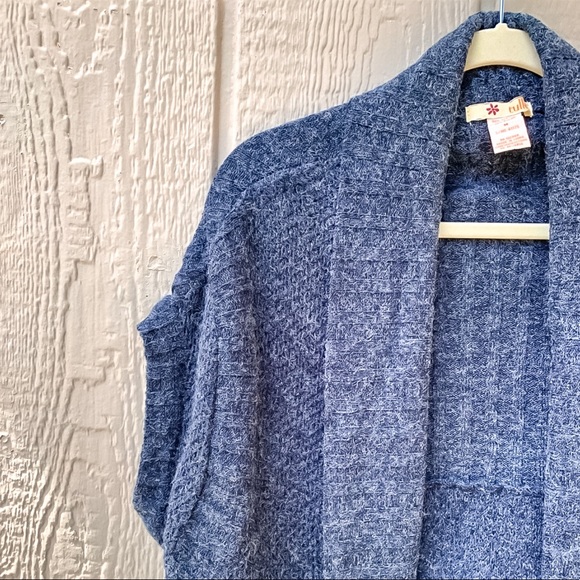 Tulle sleeveless ribbed chunky knit gray blue wrap open front cardigan sweater - Picture 3 of 11